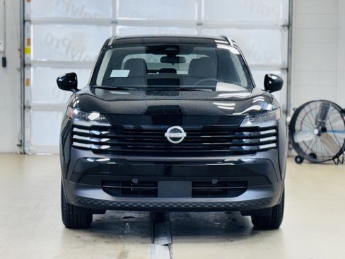 New 2026 Nissan Kicks SV w/ Cold Weather Package image 2
