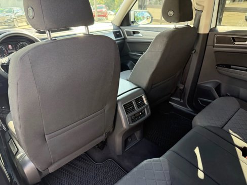 Used 2019 Volkswagen Atlas S w/ Towing Package image 35