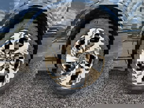 New 2025 Audi Q6 e-tron Premium Plus image 14