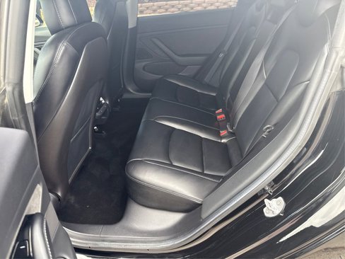 Used 2019 Tesla Model 3 Long Range image 11