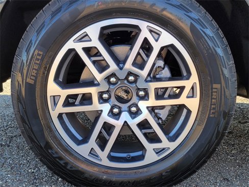 New 2025 Ford Expedition Active image 12
