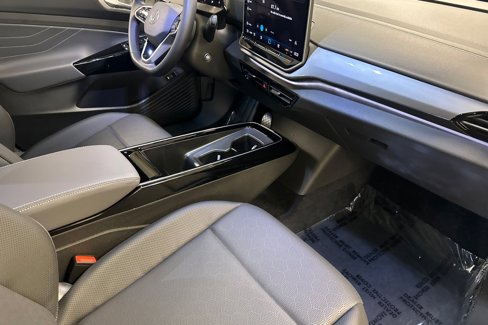 New 2025 Volkswagen ID.4 Pro S Plus image 15