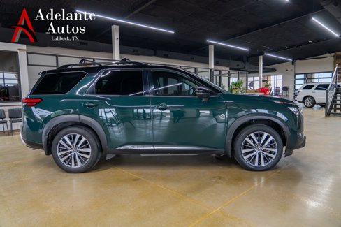 Used 2022 Nissan Pathfinder Platinum w/ Cargo Package image 3