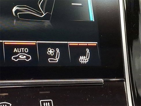 New 2025 Audi SQ8 Premium Plus image 18