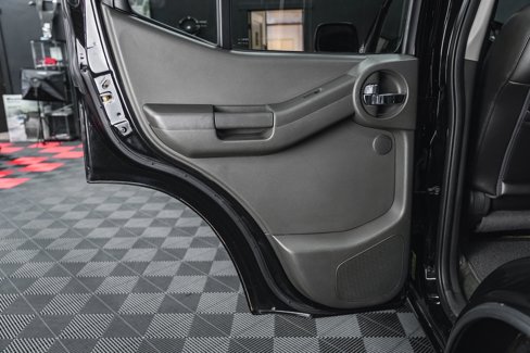 Used 2015 Nissan Xterra PRO-4X image 35