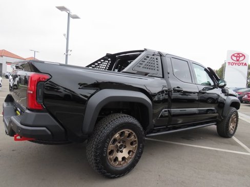 New 2025 Toyota Tacoma Trailhunter image 21