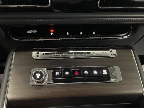 New 2025 Lincoln Aviator Reserve w/ Equipment Group 201A image 12