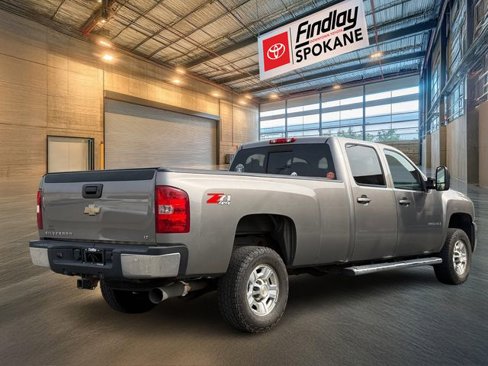 Used 2008 Chevrolet Silverado 3500 LTZ w/ Suspension Package, Off-Road image 4