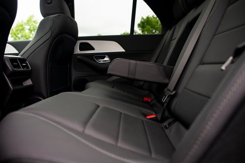 Used 2025 Mercedes-Benz GLE 350 4MATIC image 23