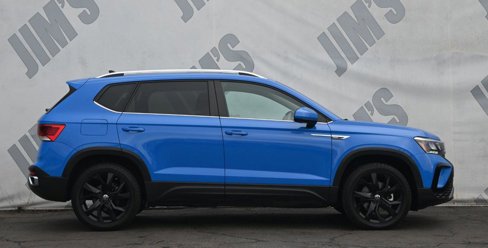 Used 2022 Volkswagen Taos SE image 4