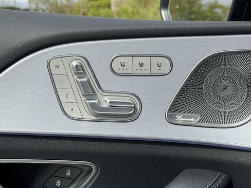 New 2026 Mercedes-Benz GLS 580 4MATIC image 17