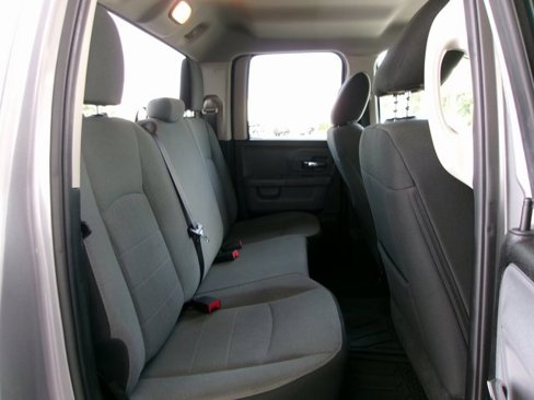 Used 2024 RAM 1500 Classic SLT image 18