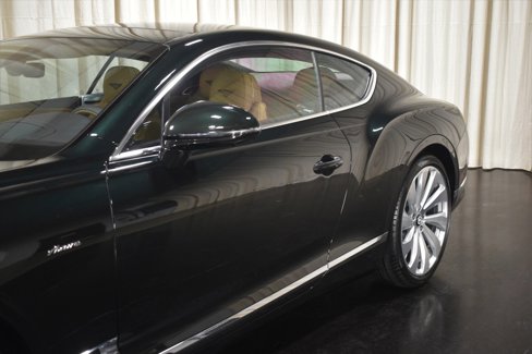 New 2024 Bentley Continental GT Azure image 12