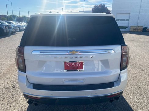 Used 2022 Chevrolet Suburban High Country image 6