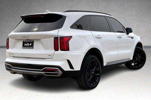 Used 2023 Kia Sorento SX image 22
