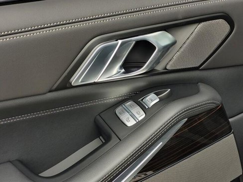 New 2026 BMW X7 xDrive40i w/ Executive Package image 39