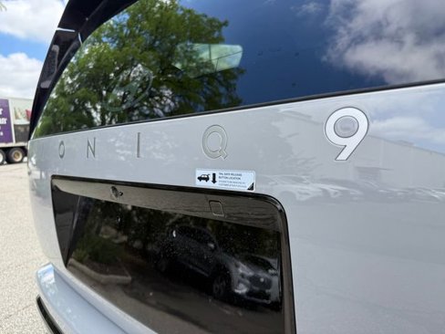 New 2026 Hyundai Ioniq 9 SEL image 7