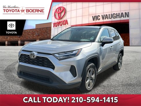 Used 2024 Toyota RAV4 XLE image 1