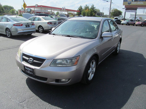 Used 2007 Hyundai Sonata SE image 1