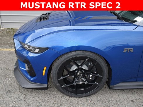 New 2024 Ford Mustang GT Premium w/ GT Performance Package image 5