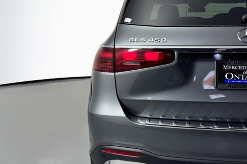 New 2026 Mercedes-Benz GLS 450 4MATIC image 15