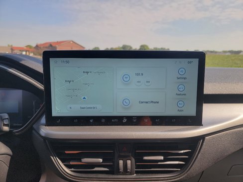 New 2025 Ford Escape SE image 23