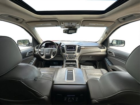 Used 2016 GMC Yukon XL Denali w/ Open Road Package image 31