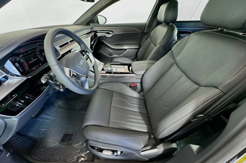 New 2025 Audi A8 L 3.0T image 18