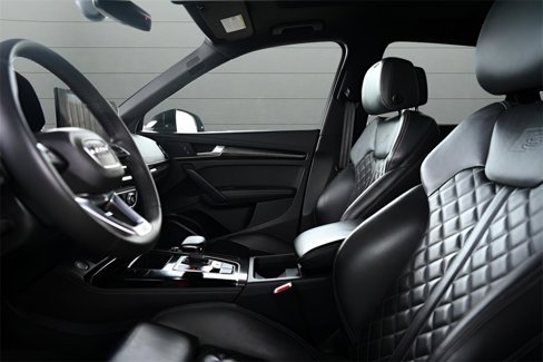 Used 2024 Audi SQ5 Premium Plus w/ Premium Plus Package image 24