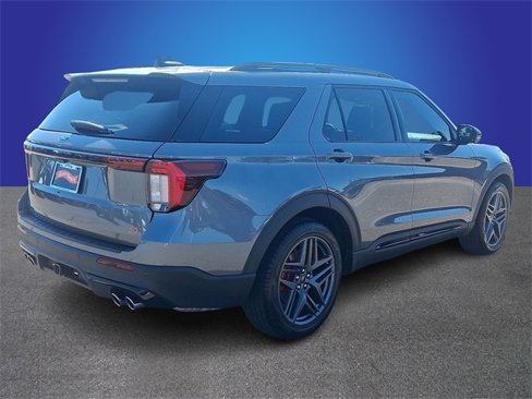 Used 2025 Ford Explorer ST w/ Sun And Sound Package image 4