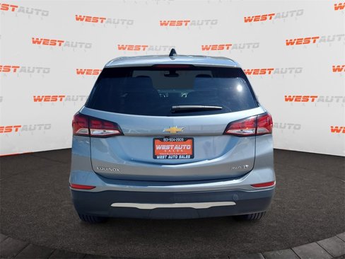 Used 2023 Chevrolet Equinox LT image 4