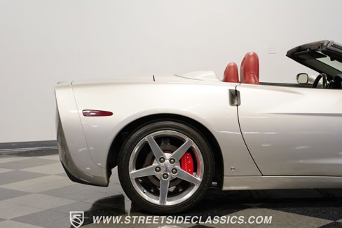 Used 2006 Chevrolet Corvette Convertible w/ Preferred Equipment Group image 29