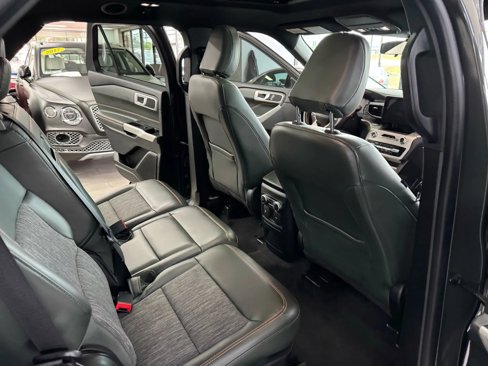 Used 2022 Ford Explorer Timberline image 15