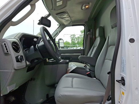New 2026 Ford E-450 and Econoline 450 Super Duty w/ Power Equipment Group image 5