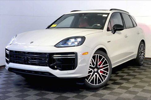 New 2026 Porsche Cayenne Turbo image 1