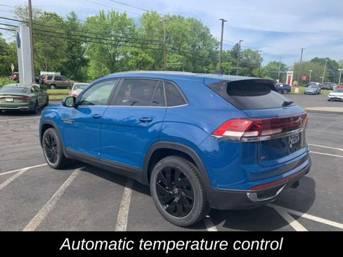 New 2025 Volkswagen Atlas Cross Sport SE image 6