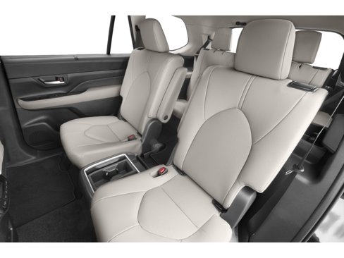 New 2026 Toyota Grand Highlander XLE image 12