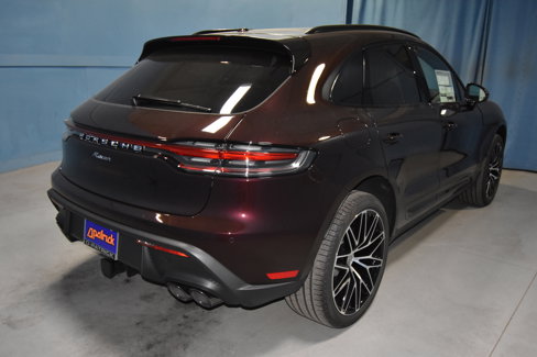 New 2026 Porsche Macan image 27