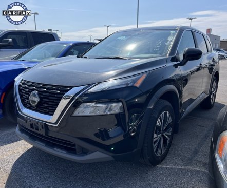 Used 2023 Nissan Rogue SV image 3