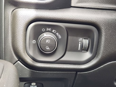 Used 2024 RAM 1500 Tradesman w/ Night Edition image 23