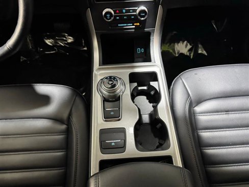 Used 2024 Ford Edge SEL image 17