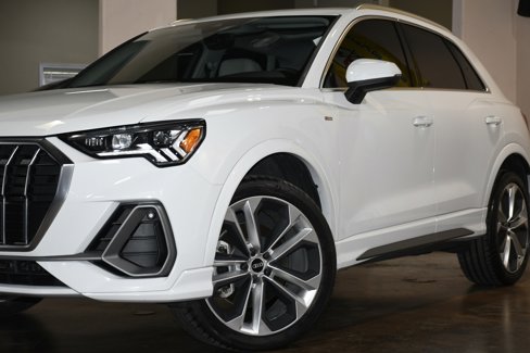 Used 2021 Audi Q3 2.0T Premium Plus w/ Premium Plus Package image 54