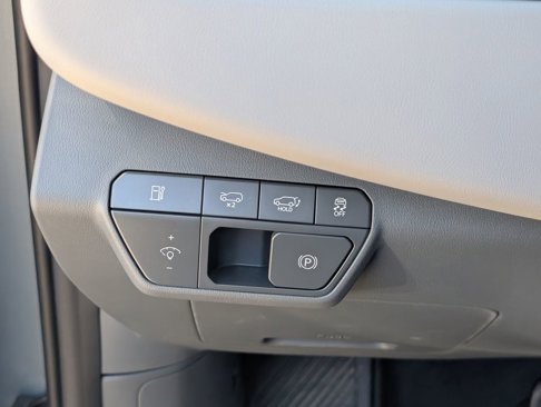 Used 2024 Kia EV9 Land image 20