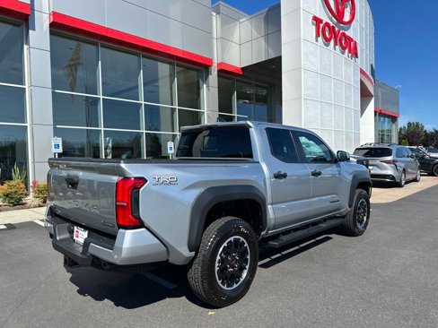 Certified 2024 Toyota Tacoma TRD Off-Road image 3