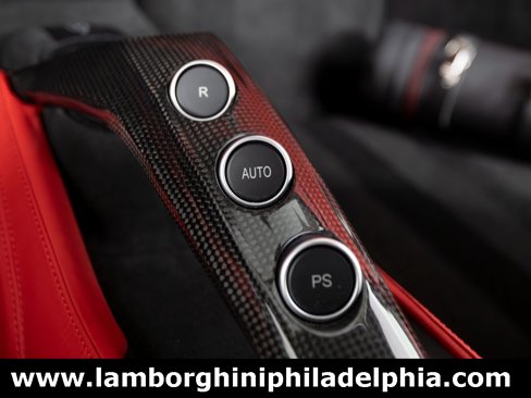 Used 2018 Ferrari 488 GTB image 25