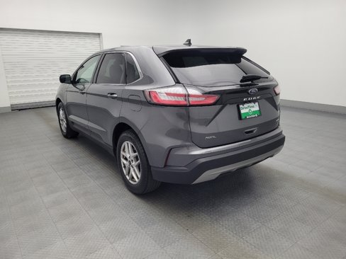 Used 2024 Ford Edge SEL image 5