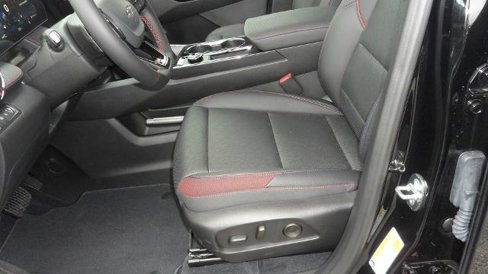 New 2026 Chevrolet Equinox RS w/ LPO, Floor Liner Package image 18