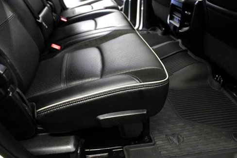Used 2024 RAM 2500 Laramie w/ Night Edition image 29