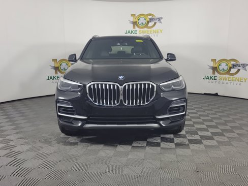Certified 2022 BMW X5 xDrive40i w/ Premium Package image 2