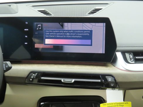 Used 2025 BMW X1 xDrive28i w/ Premium Package image 15